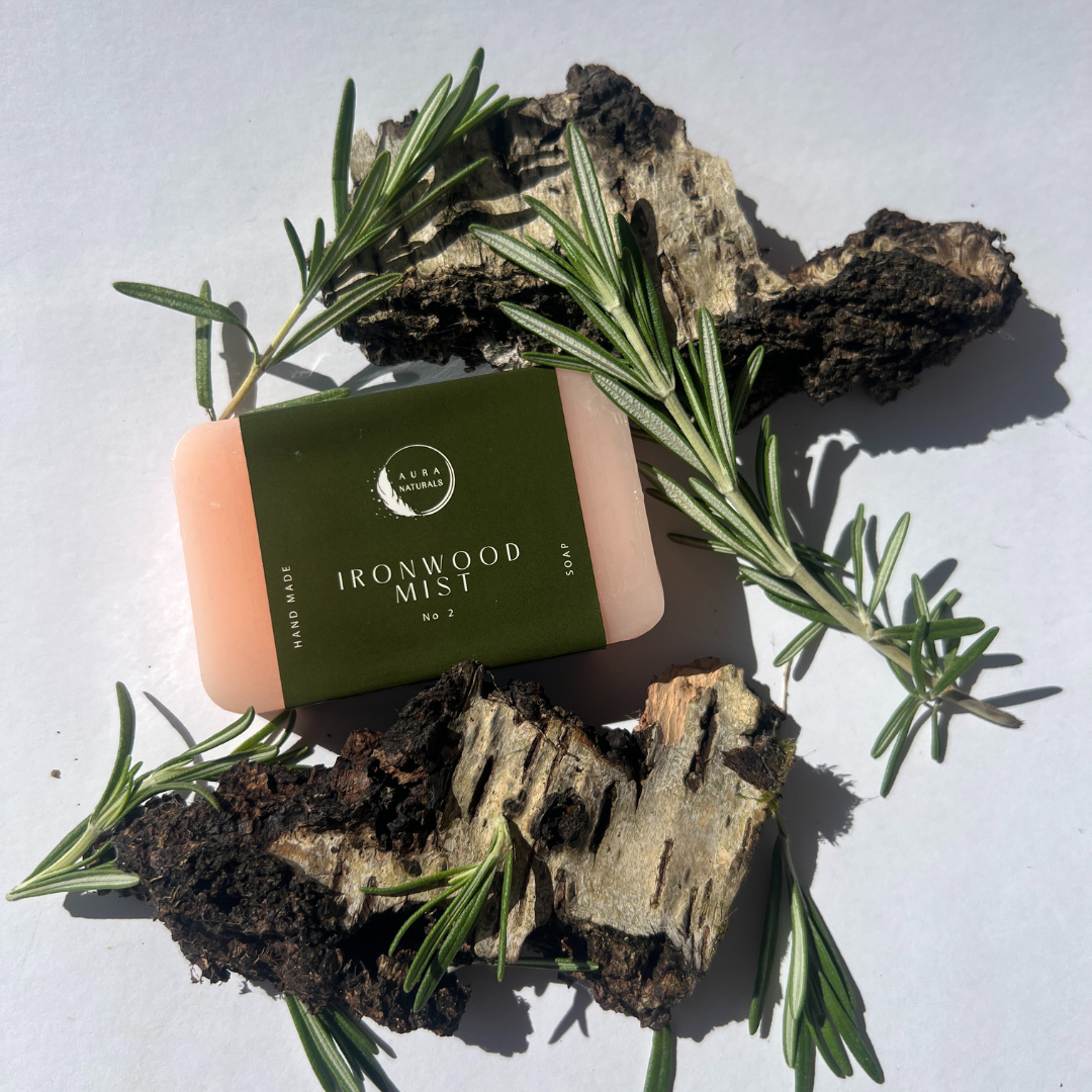 Aura Naturals Mens Soap Bar Set of 4 - Mint, Ironwood Mist, Ginger & Neroli, Tobacco & Vanilla Scented Men Soap for Exfoliating Face Wash, Body & Shower - 150g Each - Luxury Man Spa Gift Pack